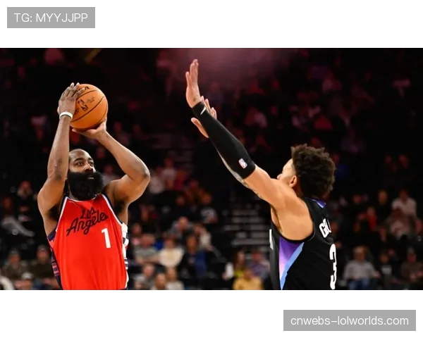 半场战罢老鹰71-55领先篮网，麦科勒姆5中4砍下15分5助攻